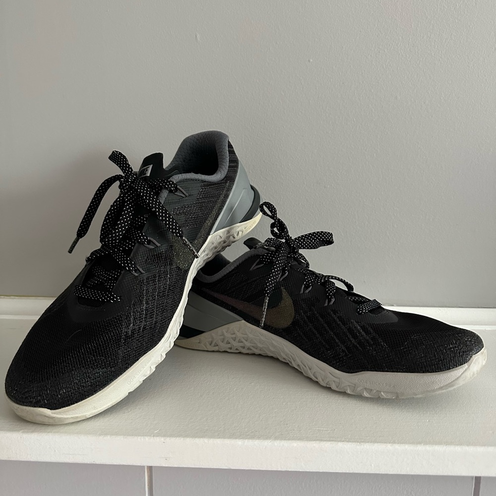 metcons women weightlifting shoes